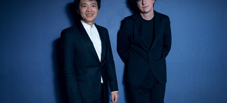 &copy; &copy; Viktor Erik Emanuel