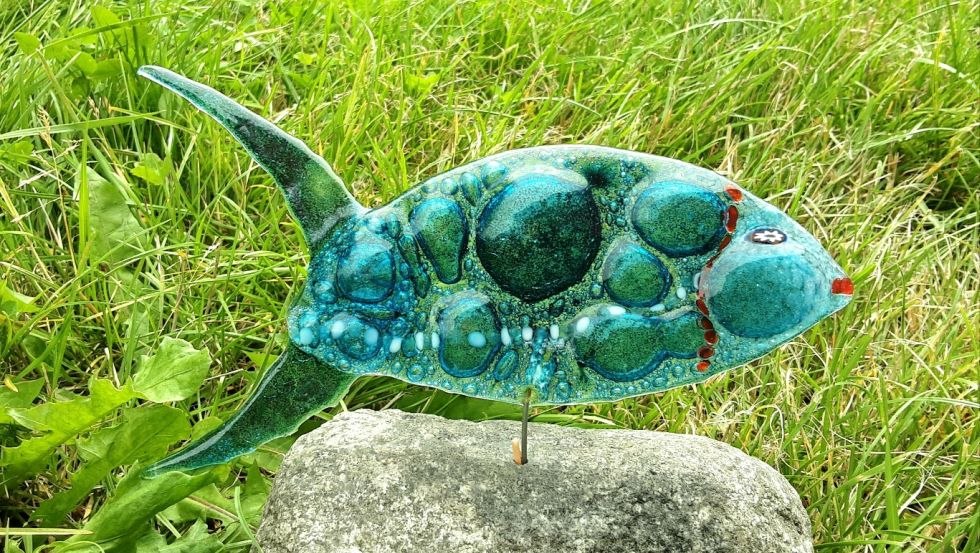 Blubberfisch, Glasfusing, © Regina Lüdecke Blubberfisch, Glasfusing, © Regina Lüdecke