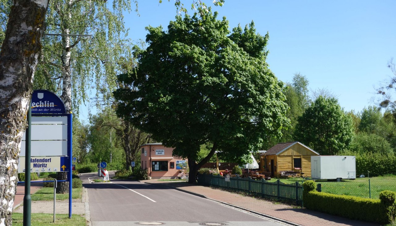 Radlerrast "Trafostation West II", &copy; TDG Rechlin mbH