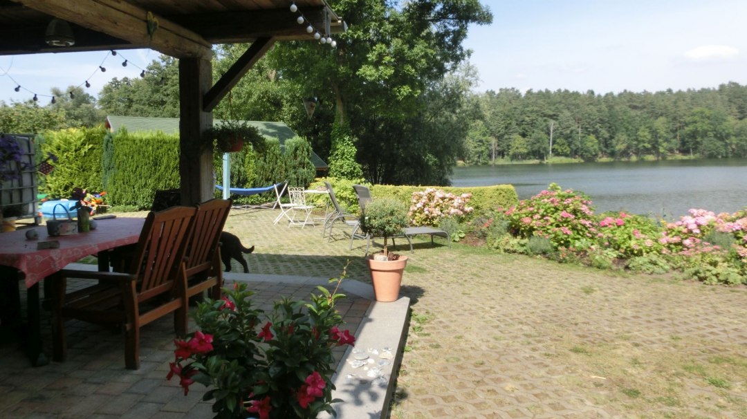 Platz am See, © Ferienhaus am Gadowsee/Antje Grunert Platz am See, © Ferienhaus am Gadowsee/Antje Grunert