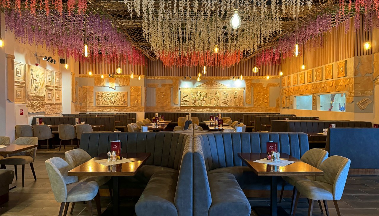 Helena- Griechische Spezialitäten, © Arber Vorfi Helena- Griechische Spezialitäten, © Arber Vorfi