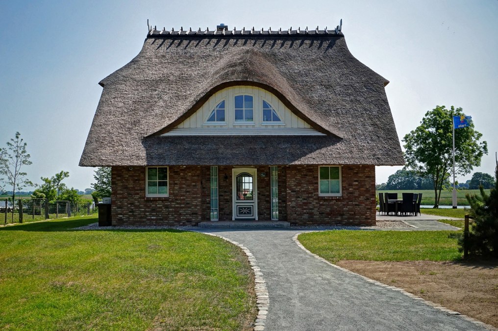 Reetgedecktes Ferienhaus, © P. Dombrowski Reetgedecktes Ferienhaus, © P. Dombrowski