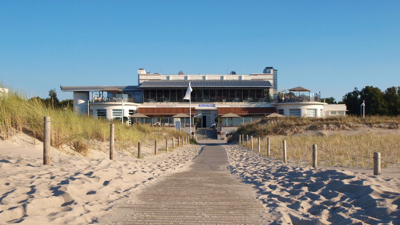 Kurhaus Warnemünde - direkt hinter den Dünen // © Kurhaus Warnemünde Kurhaus Warnemünde - direkt hinter den Dünen // © Kurhaus Warnemünde