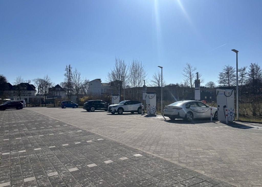 Total Laden, © Waren (Müritz)-Information Total Laden, © Waren (Müritz)-Information