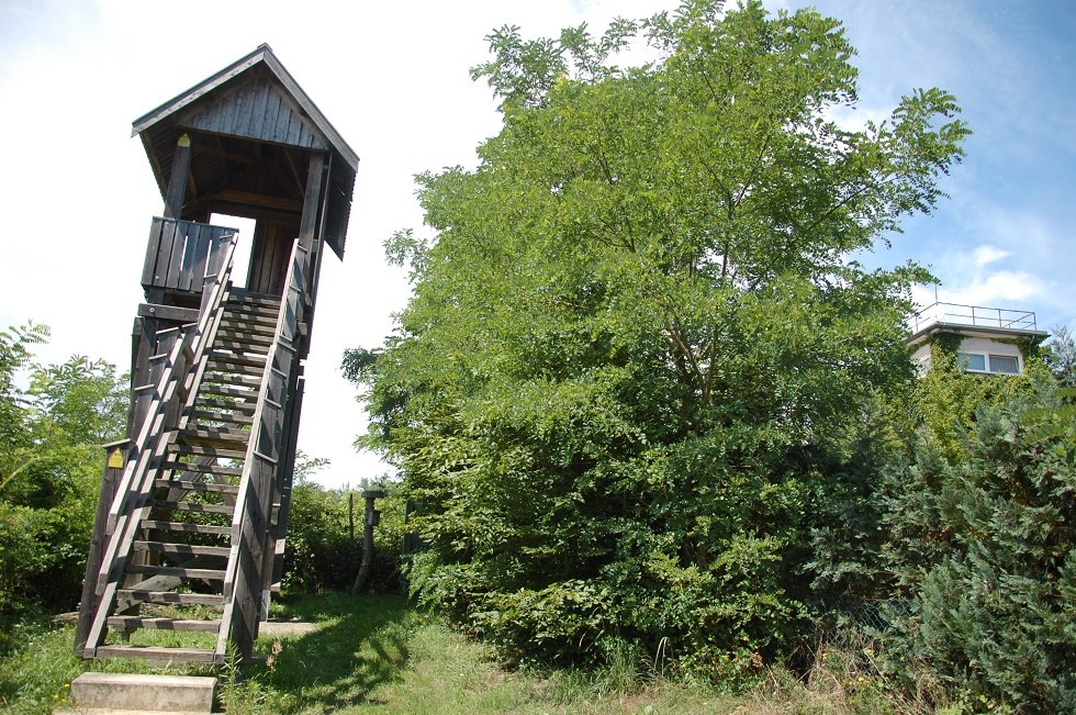Der Aussichtsturm und der ehemalige Grenzturm von R&uuml;terberg. // &copy; Gabriele Skorupski