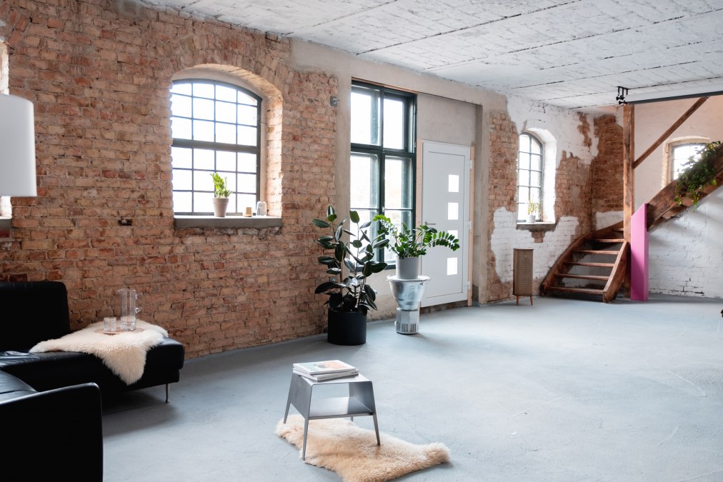 Loftstudio im ehemaligen Stallgebäude - gerne auch für Workshops genutzt, © Rittergut Damerow / Lars Schönherr Fotografie Loftstudio im ehemaligen Stallgebäude - gerne auch für Workshops genutzt, © Rittergut Damerow / Lars Schönherr Fotografie