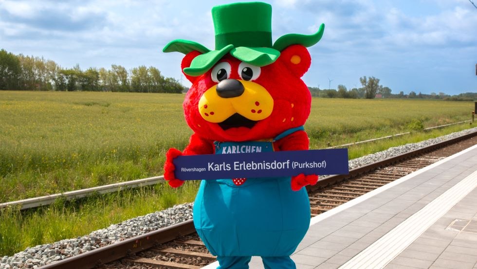 Haltepunkt Karls Erlebnisdorf, © Karls Markt OHG Haltepunkt Karls Erlebnisdorf, © Karls Markt OHG