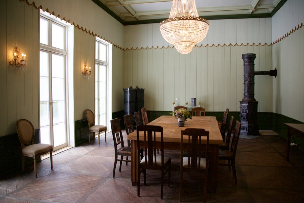 Festsaal im Gutshaus Below, © DOMUSImages