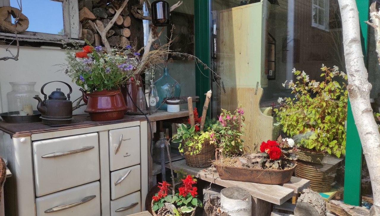 liebevolle Deko im Teterower Gartenmarkt, &copy; Jana Koch