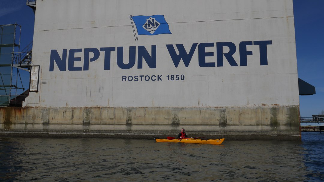 Bei der Neptun Werft, &copy; Ronald Kley
