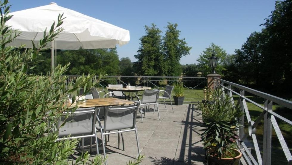 Terrasse Gutshaus Redewisch, © Gutshaus Redewisch Terrasse Gutshaus Redewisch, © Gutshaus Redewisch