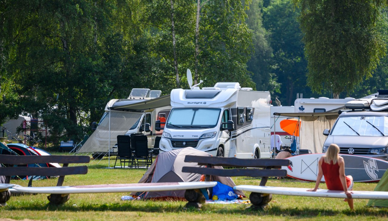 Campingplatz "Boek" C16, © TDG Rechlin mbH / BVCDMV Holger Martens Campingplatz "Boek" C16, © TDG Rechlin mbH / BVCDMV Holger Martens
