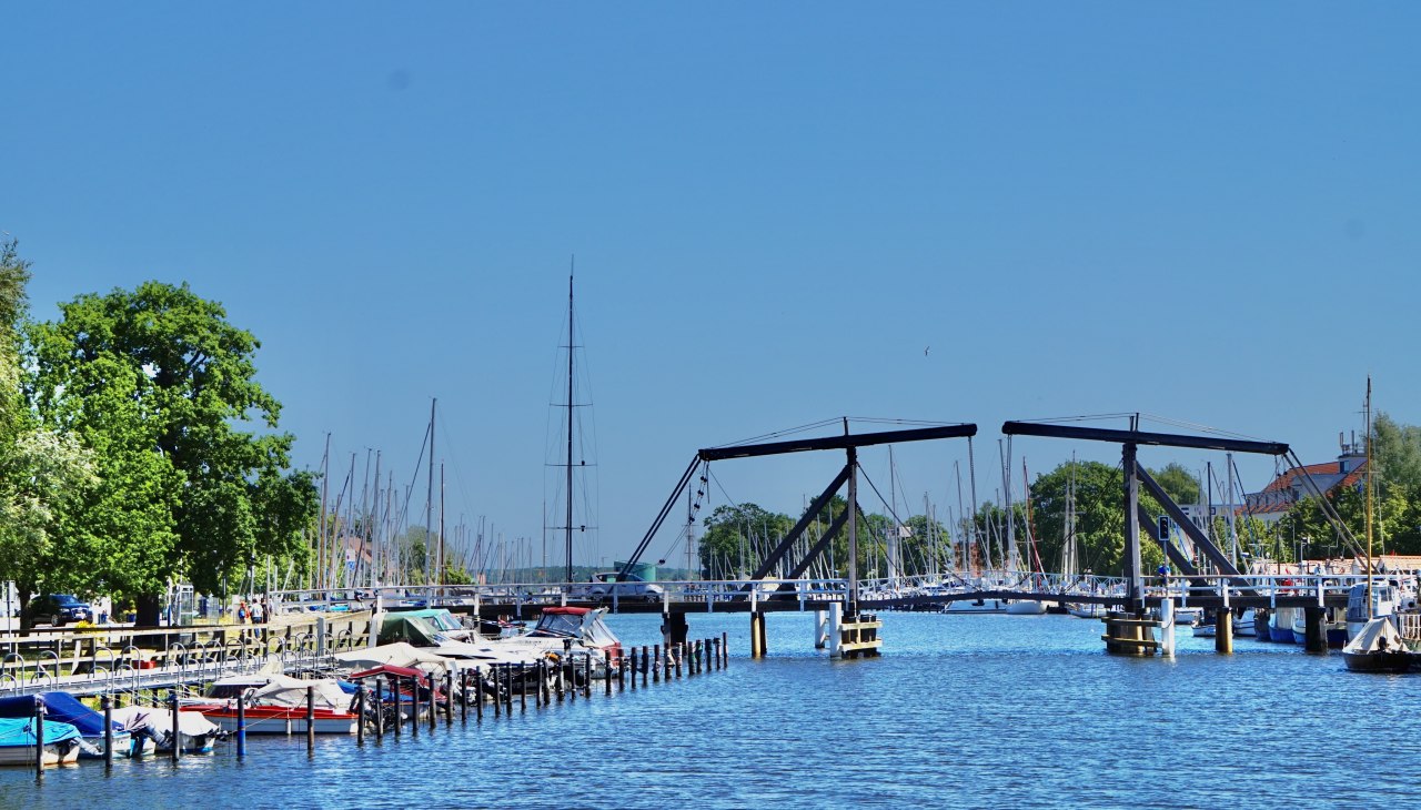 Wiecker Holzklappbrücke, © Gudrun Koch Wiecker Holzklappbrücke, © Gudrun Koch