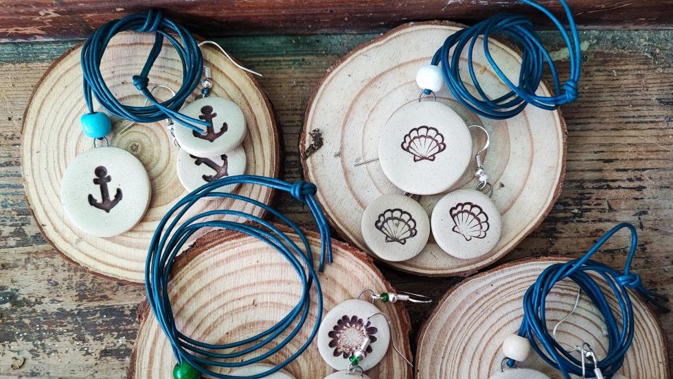 Keramikschmuck, © Katharina Faust Keramikschmuck, © Katharina Faust