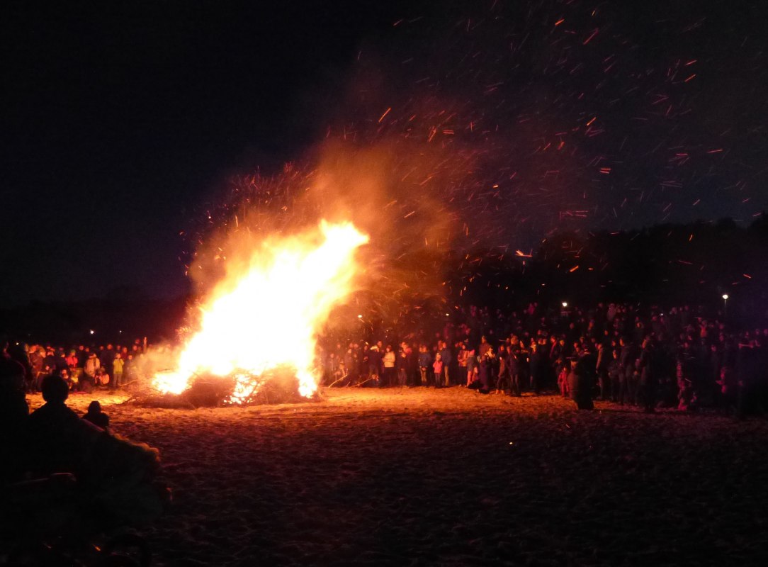 Osterfeuer am Fischerstrand, © Kurverwaltung Baabe Osterfeuer am Fischerstrand, © Kurverwaltung Baabe