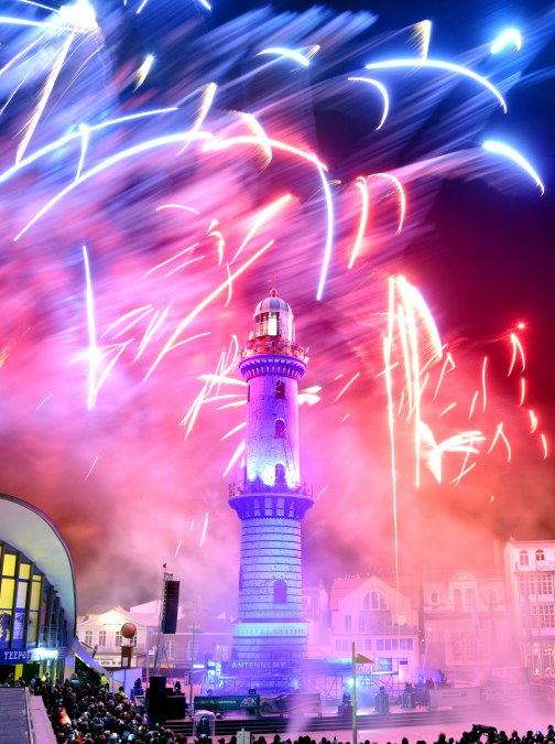 Warnemünder Turmleuchten, © Joachim Kloock Warnemünder Turmleuchten, © Joachim Kloock