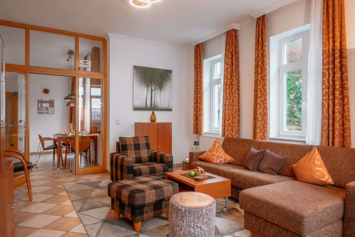 Wohnzimmer & K&uuml;che // &copy; Pflug Julian