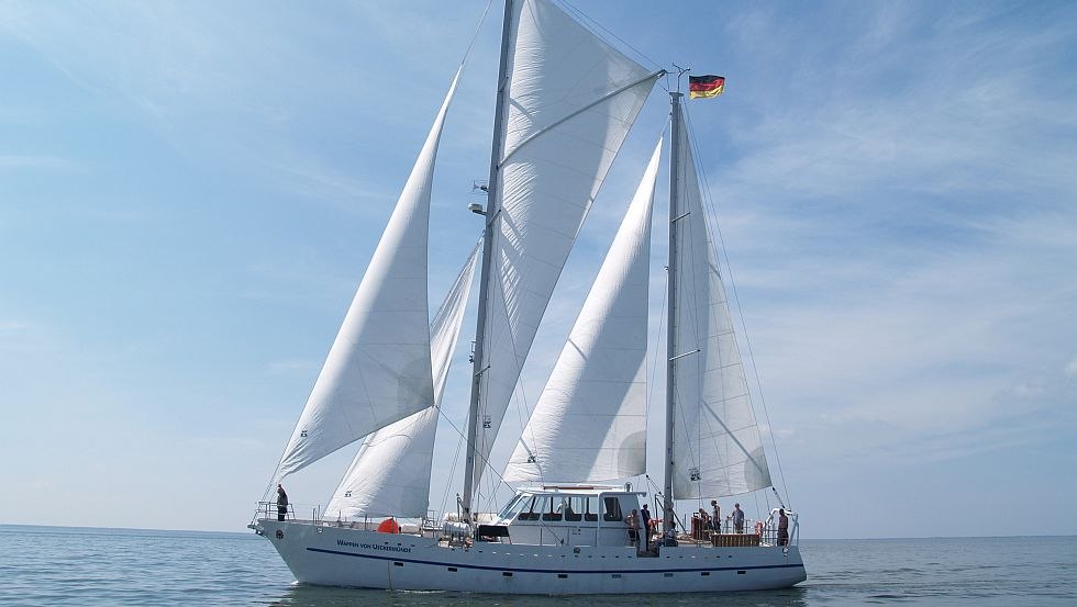 Rollisegler "Wappen von Ueckermünde" // © Zerum Rollisegler "Wappen von Ueckermünde" // © Zerum
