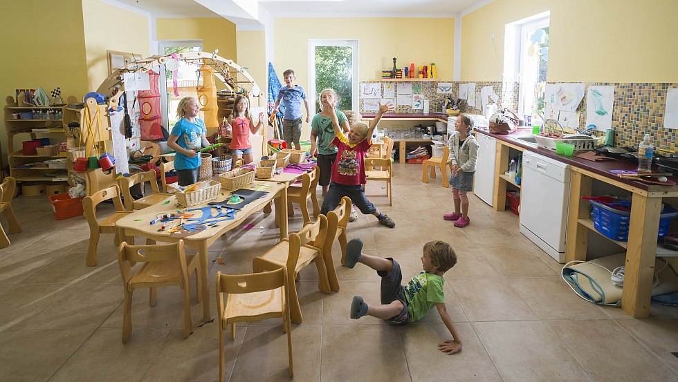 Of het nu een indianenfestival is of een spelletjesmiddag: je kunt ravotten, schilderen, knutselen en koken // &copy; Campingplatz Seehof GmbH