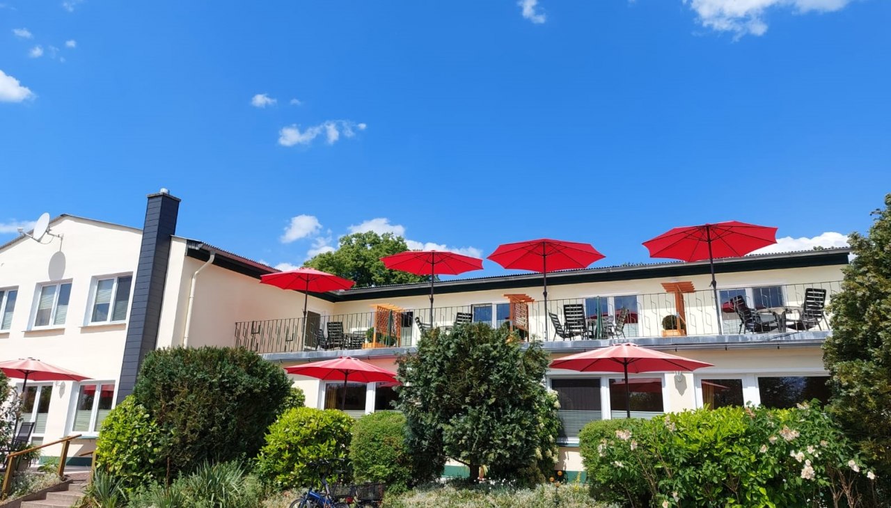 Außenansicht Haus Seeblick Carwitz, © Antje Rost