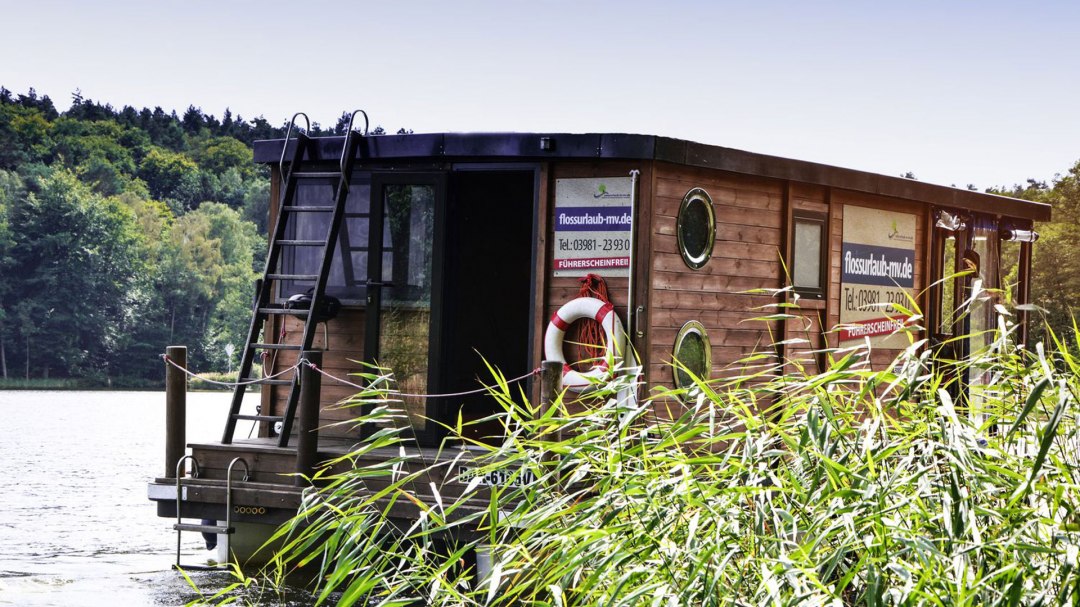 D7 in het riet, &copy; Flossurlaub MV