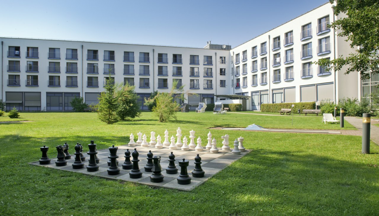 VAMED Rehaklinik Ahrenshoop, © VAMED Rehaklinik Ahrenshoop VAMED Rehaklinik Ahrenshoop, © VAMED Rehaklinik Ahrenshoop