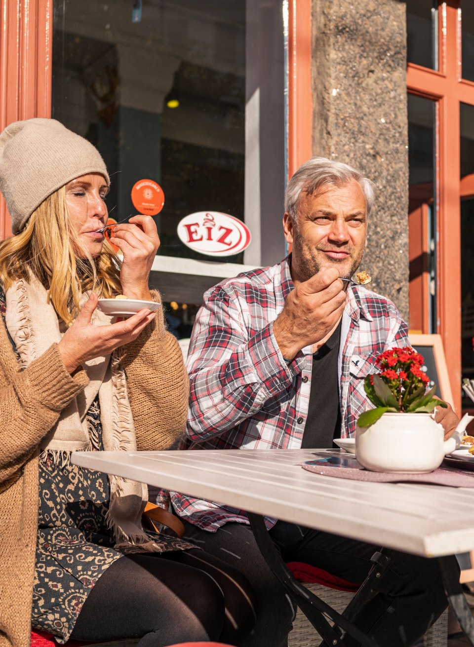 Kaffeepause im Liebreiz in Rostock, &copy; TMV/Tiemann