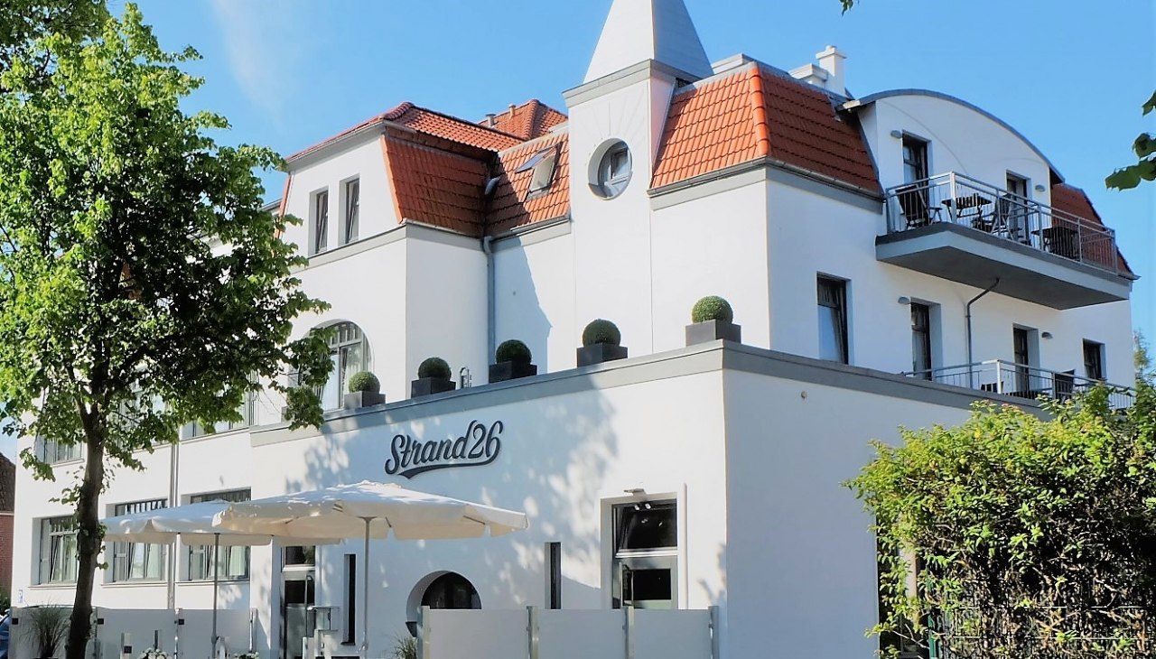 Außenaufnahme des Hotels, © Hotel Strand 26 Außenaufnahme des Hotels, © Hotel Strand 26