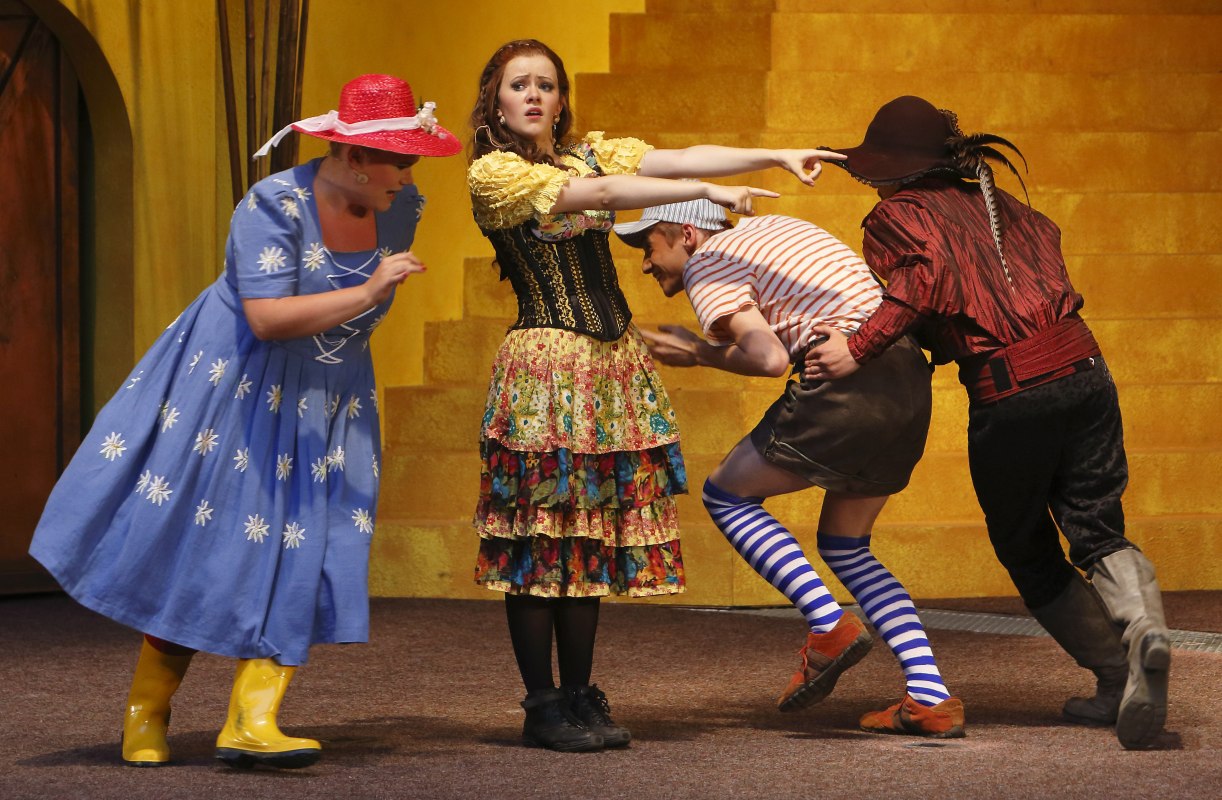 Sc&egrave;ne uit de theatershow "Vineta" // &copy; KoehlerVorpommersche Landesb&uuml;hne
