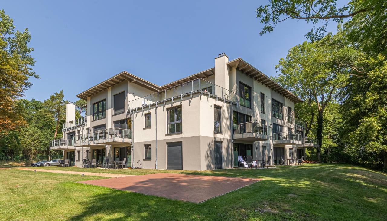 Ein unvergesslicher Urlaub im Apartmenthaus am Krakower See:
Natur, Entspannung und Aktivität vereint, © K&K Ferienimmobilien GmbH & Co.KG Ein unvergesslicher Urlaub im Apartmenthaus am Krakower See:
Natur, Entspannung und Aktivität vereint, © K&K Ferienimmobilien GmbH & Co.KG