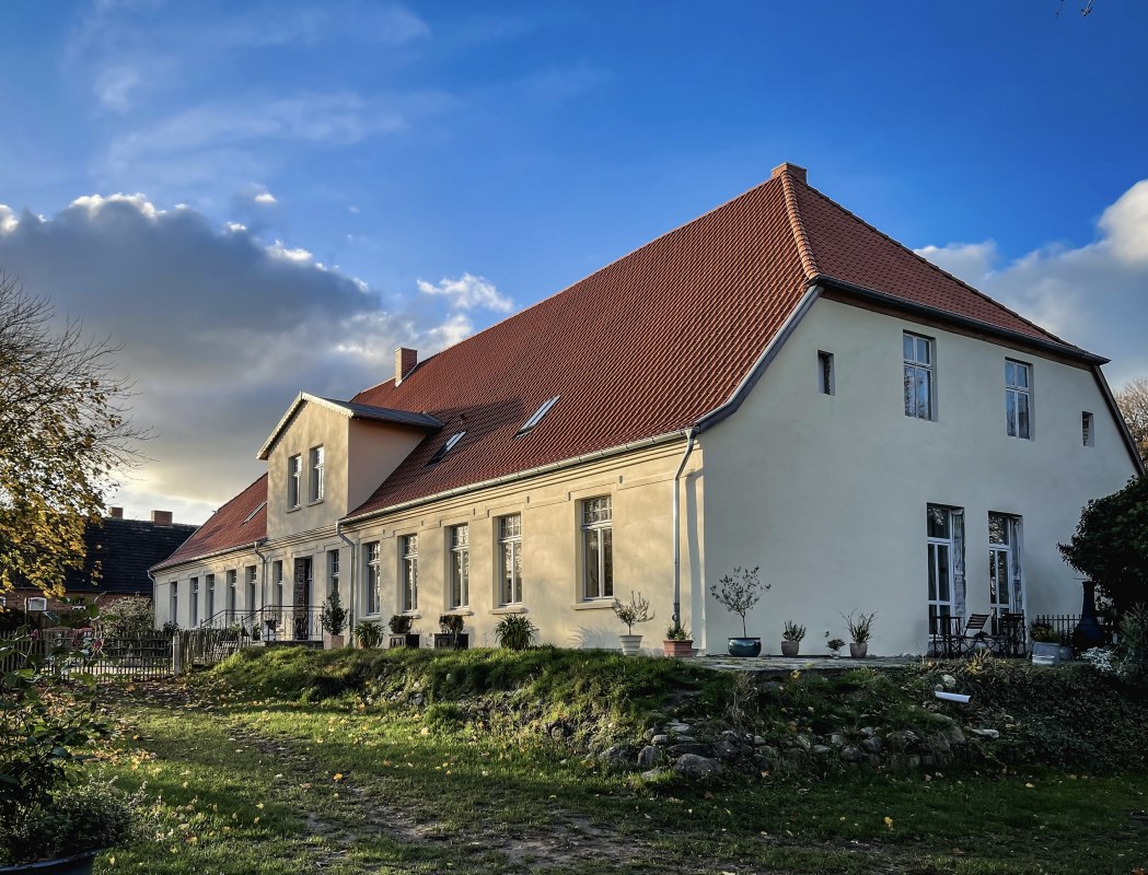 Buitenaanzicht van het landhuis Madsow // © Gutshaus Madsow / Familie Schapp Buitenaanzicht van het landhuis Madsow // © Gutshaus Madsow / Familie Schapp