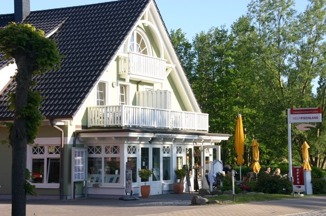 &copy; Meerfischland