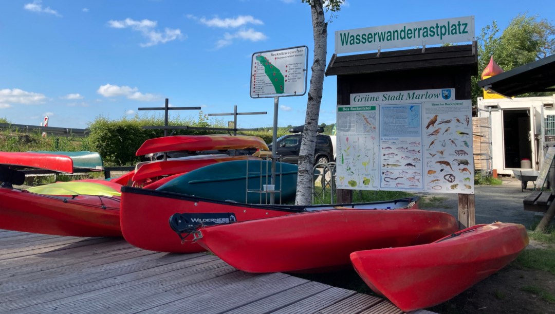 Am Wasserwanderrastplatz Marlow, © Manuela Steimle Am Wasserwanderrastplatz Marlow, © Manuela Steimle