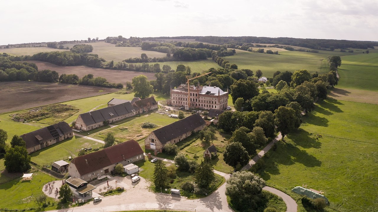 Schloss, Gutshof und Park Broock // &copy; Schloss Broock GmbH & Co. KG / Jan Fischer