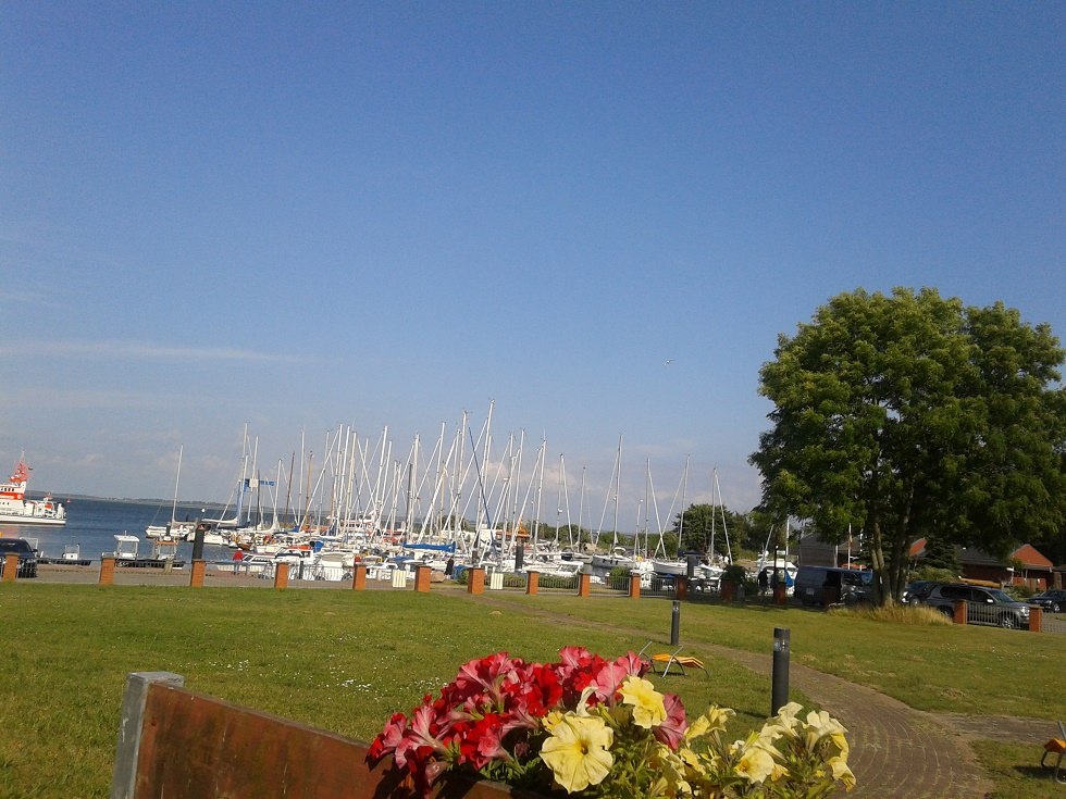 Uitzicht op de haven van Barhöft // © Caroline Bahrdt Uitzicht op de haven van Barhöft // © Caroline Bahrdt