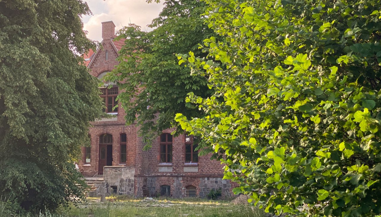 Gutshaus Scharpzow, &copy; Nina Hollensteiner