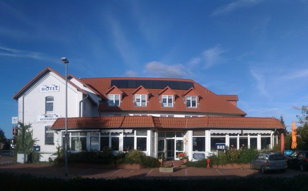 Au&szlig;enansicht Hotel Kiebitz, &copy; Hotel Kiebitz an der Ostsee