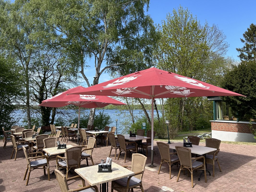 &copy; Seehotel Heidehof