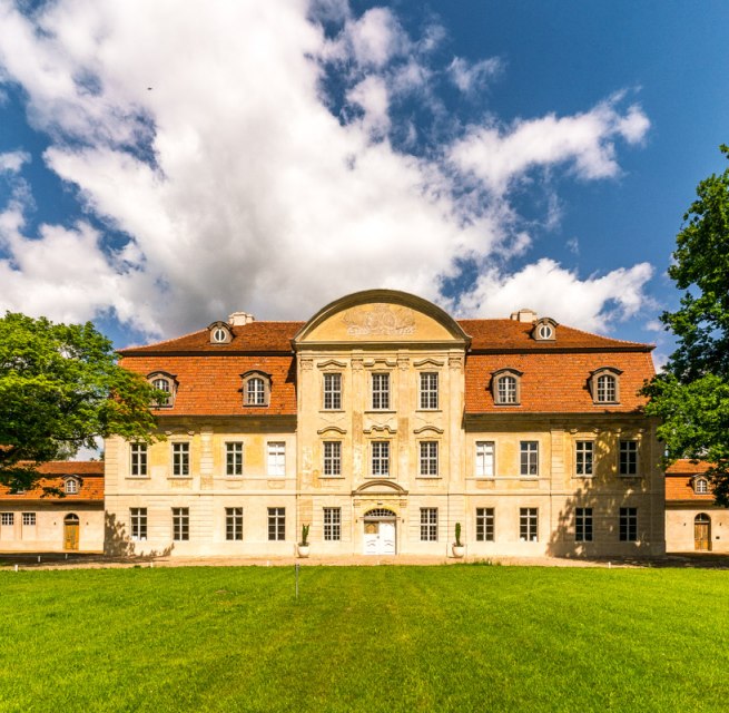 Schloss Kummerow - die Südfassade // © Alexander Rudolph Schloss Kummerow - die Südfassade // © Alexander Rudolph