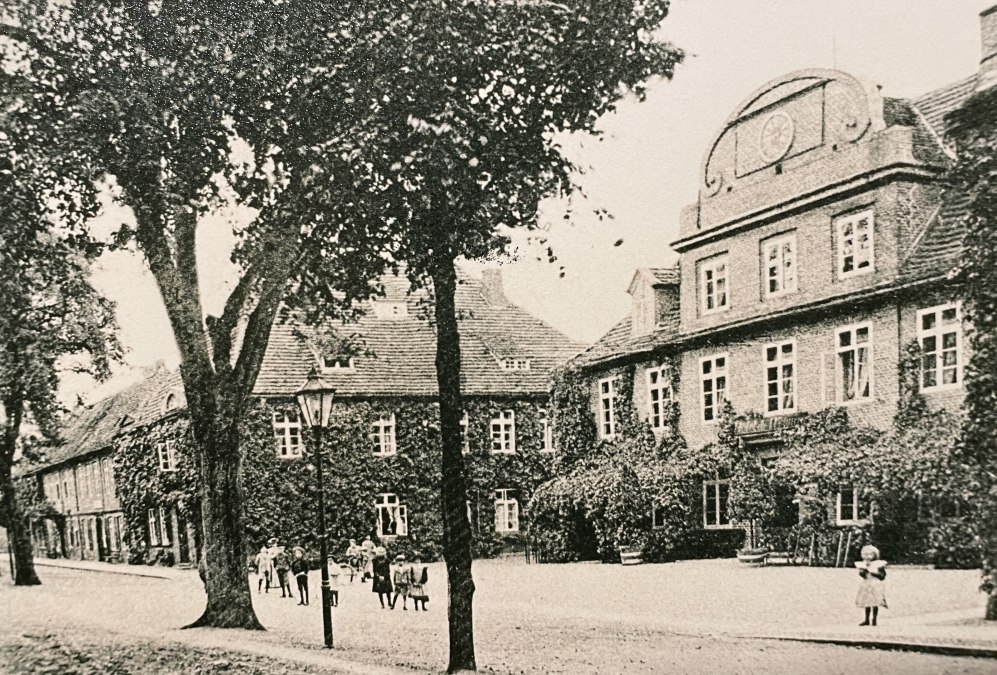 Ludwigslust Schlossstraße, © Bernd Wollschläger Ludwigslust Schlossstraße, © Bernd Wollschläger
