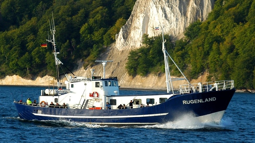 &copy; Angel- und Ausflugsschifffahrt R&uuml;gen GmbH