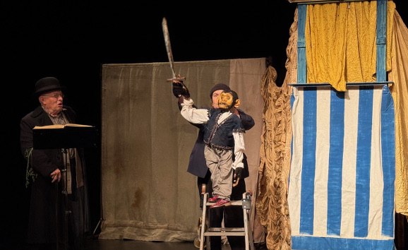 Szenenbild // © Wandertheater Ton und Kirschen Szenenbild // © Wandertheater Ton und Kirschen