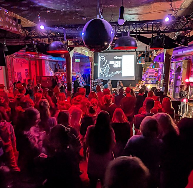 Kneipenchor 20.02.25 // &copy; Brot.Lose.Kunst e.V.