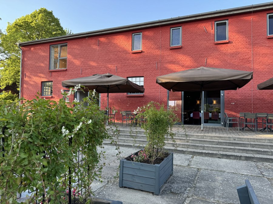 Au&szlig;enansicht, &copy; mmf Parow