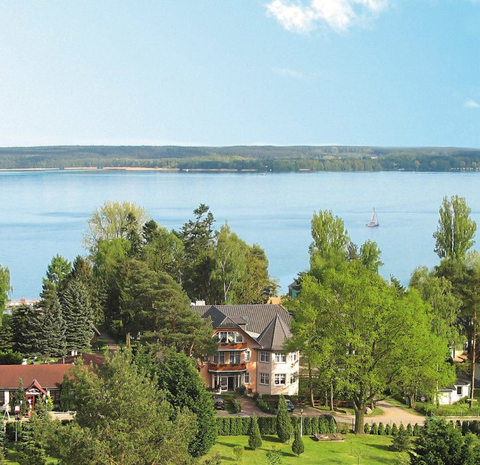 Rundbus Plauer See, © Rundbus Plauer See Rundbus Plauer See, © Rundbus Plauer See