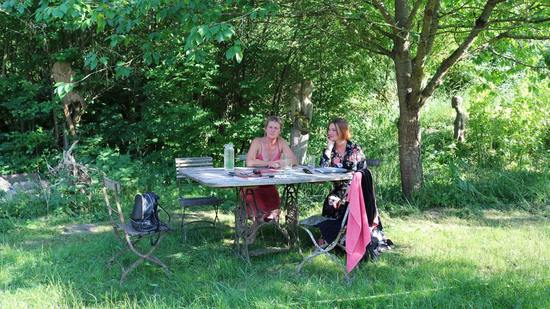 Houtbeeldhouwer Christina Rode, © Silvia Henschel Houtbeeldhouwer Christina Rode, © Silvia Henschel