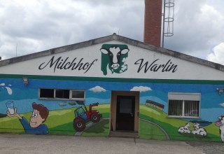 &copy; Milchhof Warlin