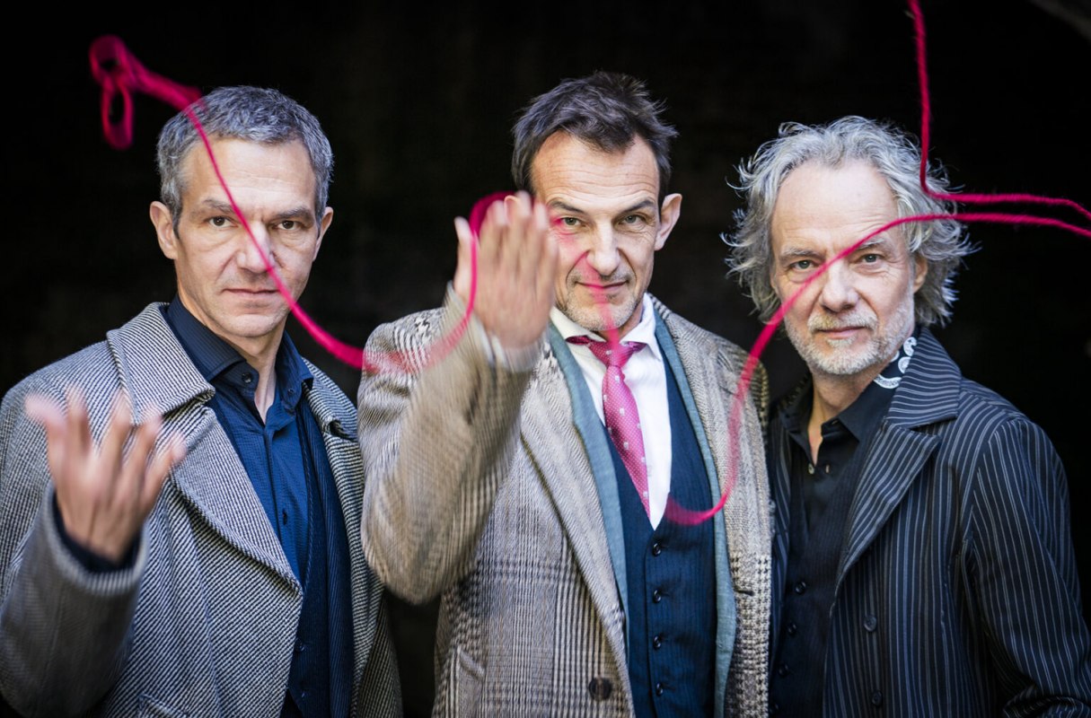 &copy; Club der Toten Dichter