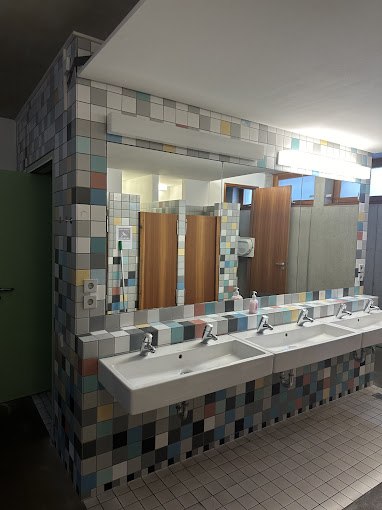 WC Stadthafen, © google / Stadt(hafen) Malchow WC Stadthafen, © google / Stadt(hafen) Malchow