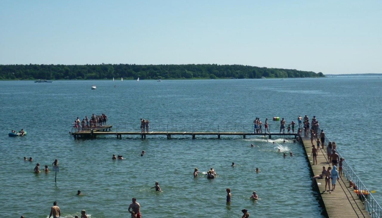 Volksbad badbrug, © Stadt Waren (Müritz) Volksbad badbrug, © Stadt Waren (Müritz)